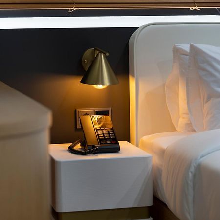 Busan H-Avenue Hotel Seomyeon Station Екстер'єр фото