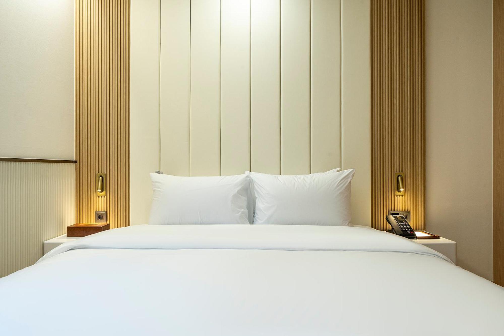 Busan H-Avenue Hotel Seomyeon Station Екстер'єр фото